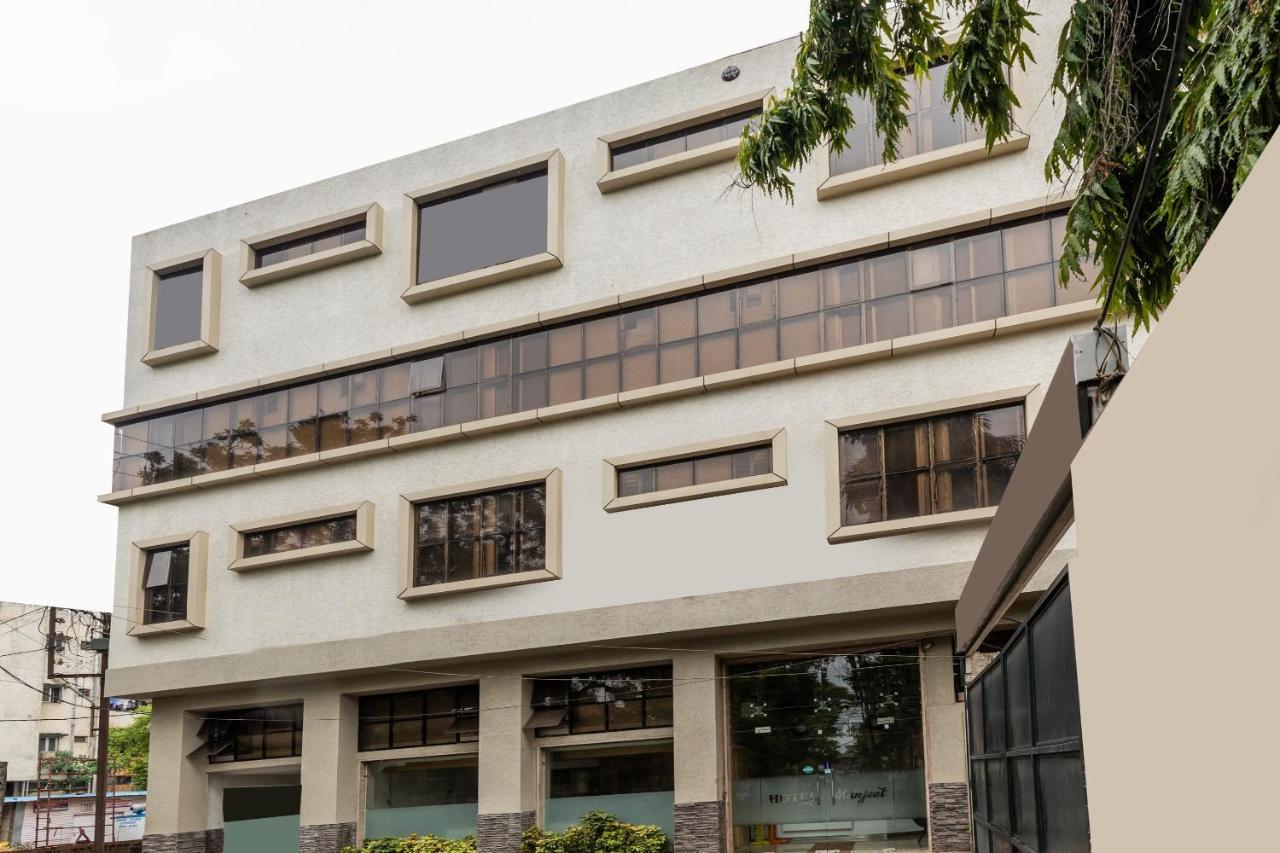 Capital O 47403 Hotel Manjeet Bhopal Esterno foto