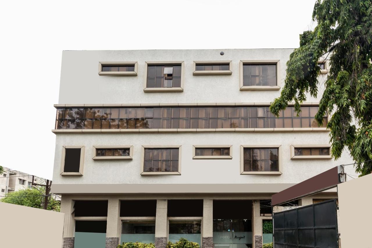 Capital O 47403 Hotel Manjeet Bhopal Esterno foto